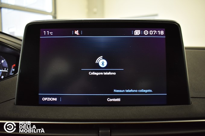 PEUGEOT 5008 BlueHDi 130 EAT8 S&S Business